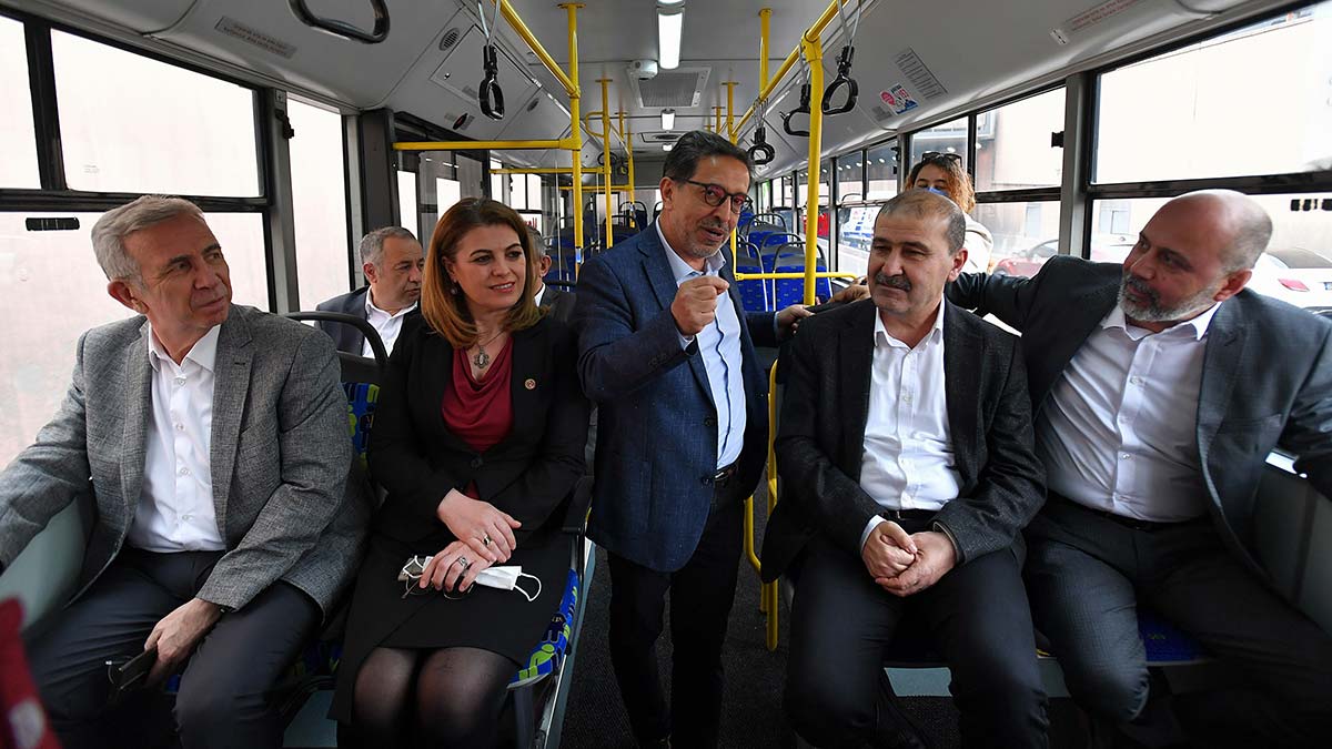 Ankara büyükşehir belediyesi, dünyada bir ilki gerçekleştirmenin gururunu yaşıyor. Abb başkanı mansur yavaş’ın daha önce prototipini tanıttığı ve dünyanın seri üretime geçilen ilk dizelden dönüştürülmüş elektrikli otobüsleri ego genel müdürlüğüne bu ay içerisinde teslim edilecek.