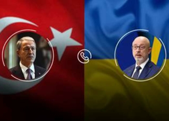 Bakan Akar Ukraynalı mevkidaşı ile görüştü