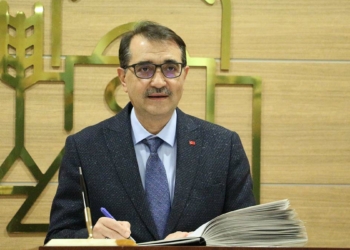 Bakan Dönmez: Elektrikte sessiz bir devrim yaptık