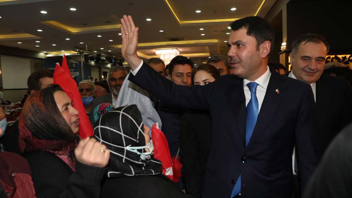 Bakan Kurum: Bizim davamız gönüller yapmaktır