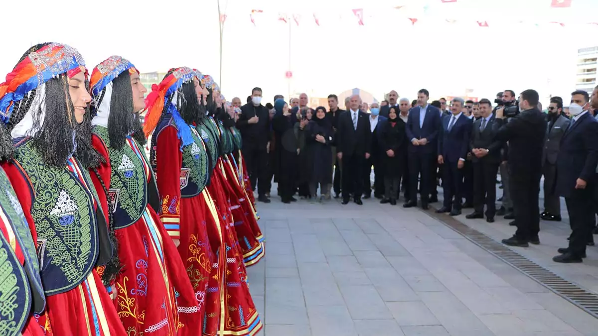 Bakan kurum vanda yeni konutlar icin mujde verdi 2 - yerel haberler - haberton