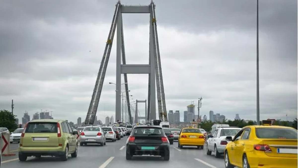 Bayramda toplu taşıma ve köprüler ücretsiz olacak