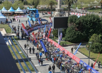 Bisiklet Turu'nun İzmir-Manisa etabı koşuldu