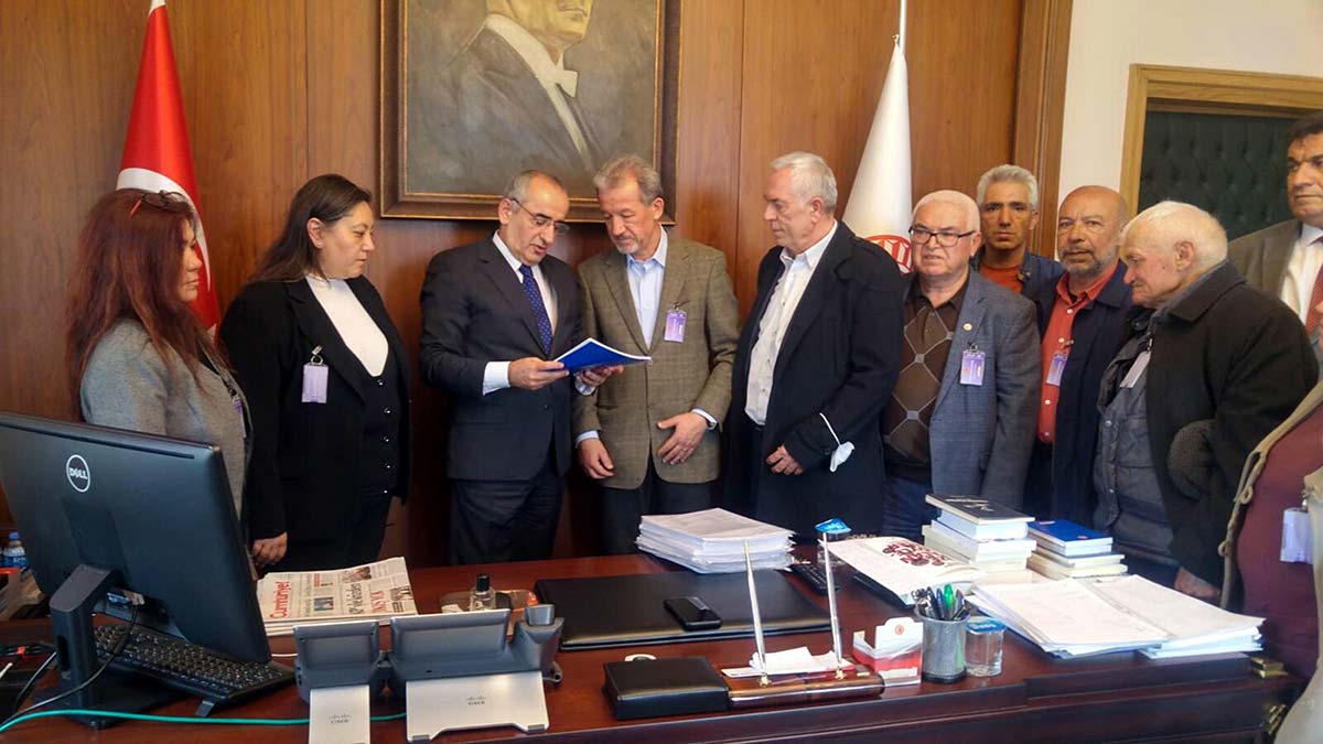 Büyük Menderes için toplanan imzalar Meclis'te