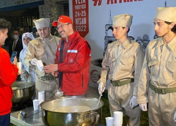 Çanakkale'de 57. Alay Vefa Yürüyüşü