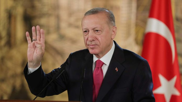 Cumhurbaşkanı Erdoğan, Pınarhisar yolunu açtı