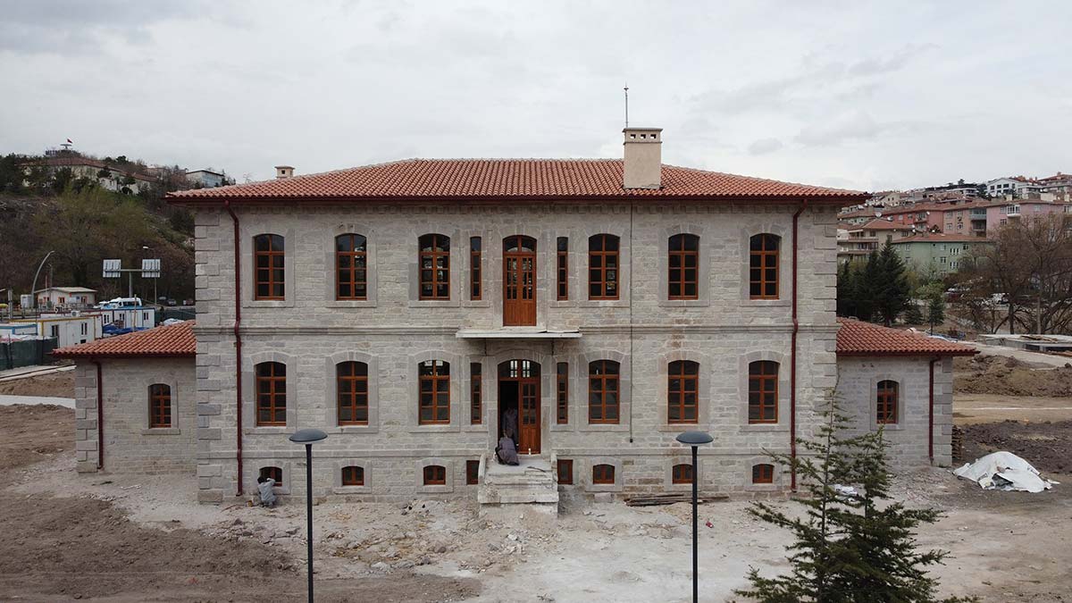 Çoban Mektebi'nin restorasyonunda önemli aşama