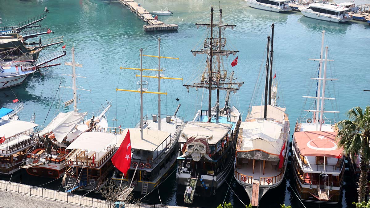 Deniz Ticaret Odası yöneticisine 49 bin TL ceza