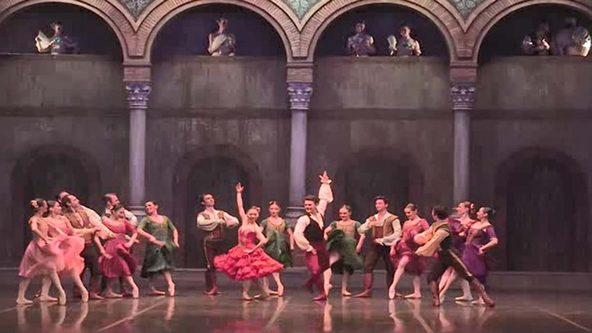 Don Kişot balesi 2 yıl sonra yeniden sahnede