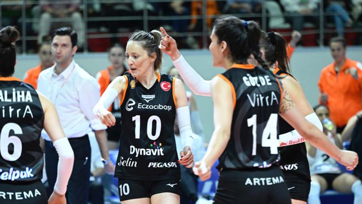 Eczacıbaşı Dynavit-Türk Hava Yolları: 3-0