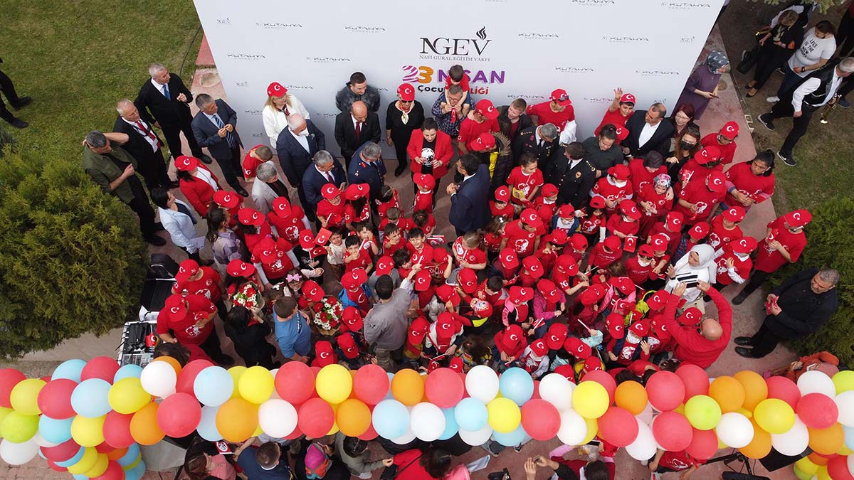 Engelli çocuklar özel etkinlikte buluştu