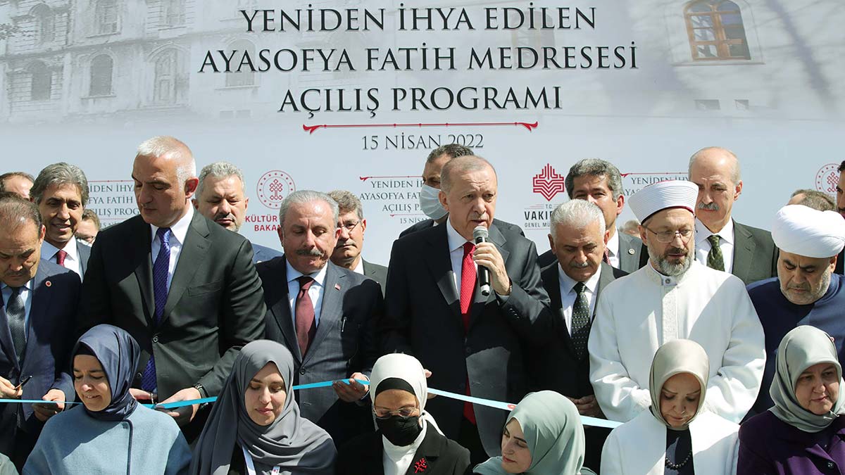 Erdogan ayasofya fatih medresesini acti 2 - yerel haberler - haberton