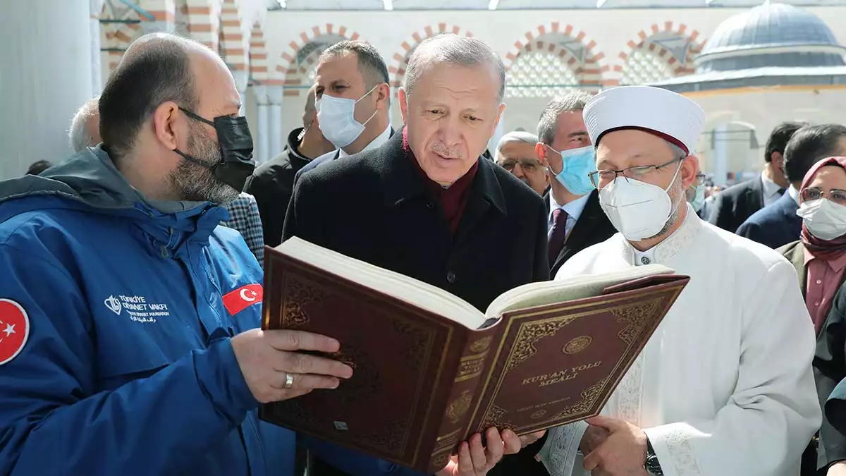 Erdogan kitap ve kultur fuari acilisinda konustu 1 - politika - haberton