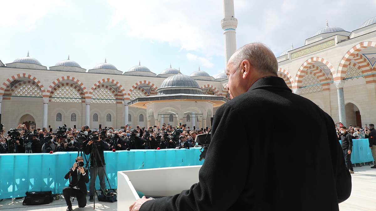 Erdoğan, Kitap ve Kültür Fuarı açılışında konuştu