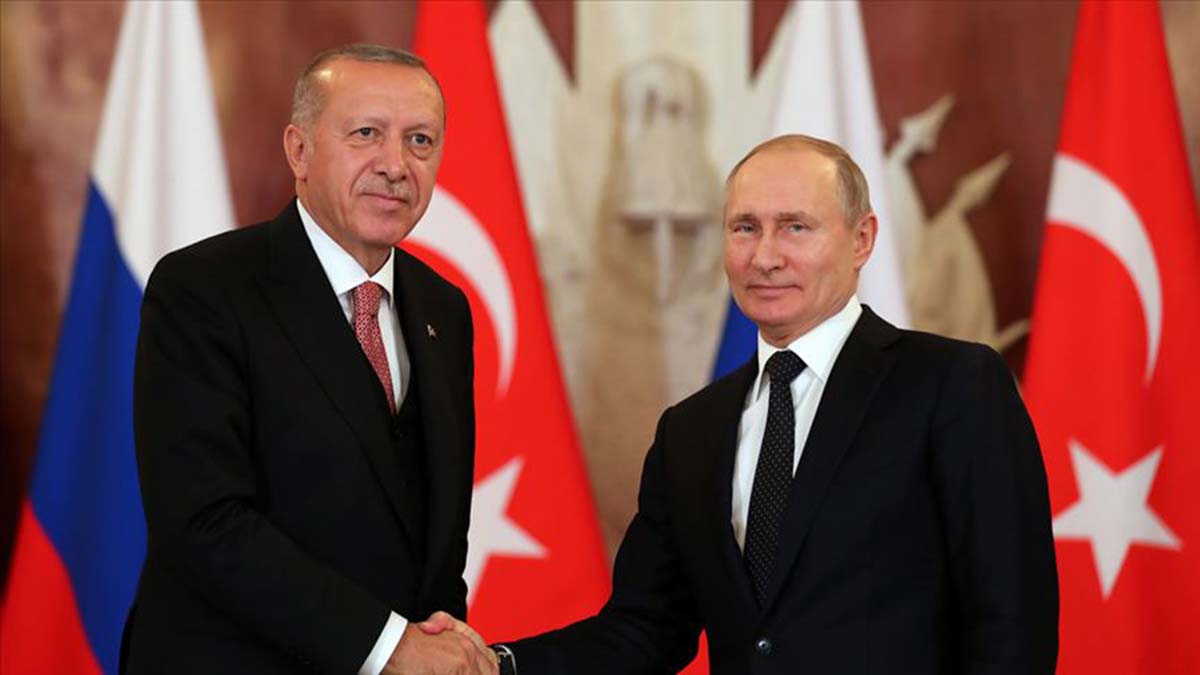 Erdoğan Vladimir Putin ile telefonda görüştü