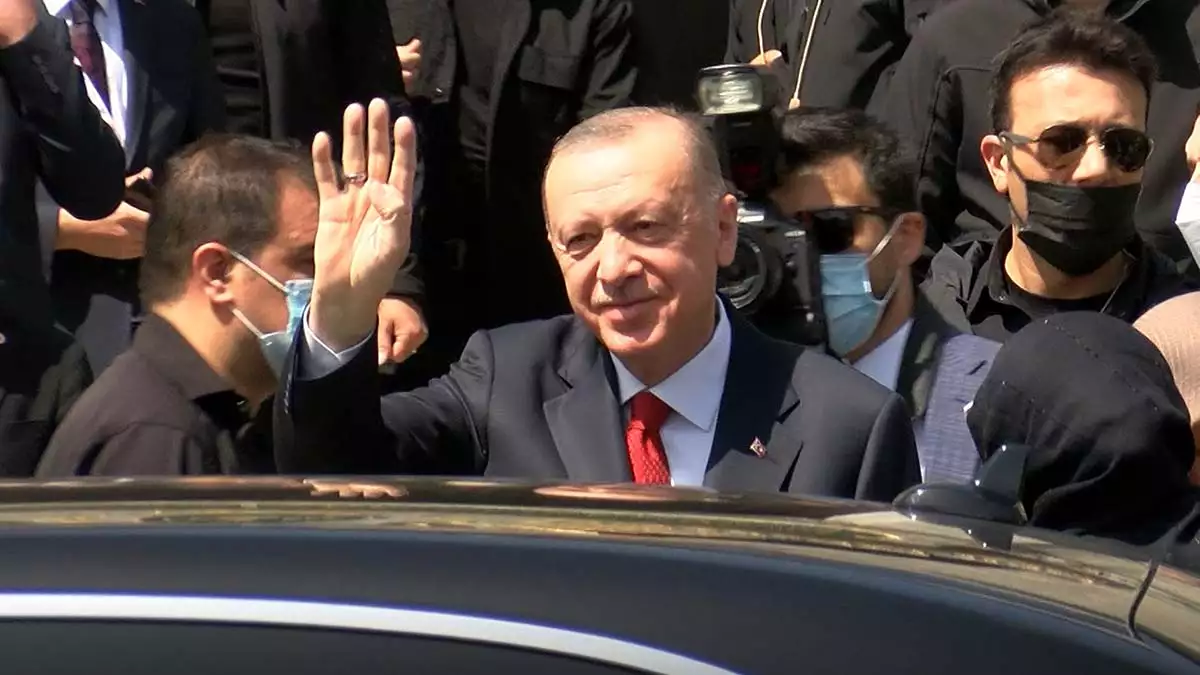 Erdoğan cuma namazını ayasofya camii'nde kıldı