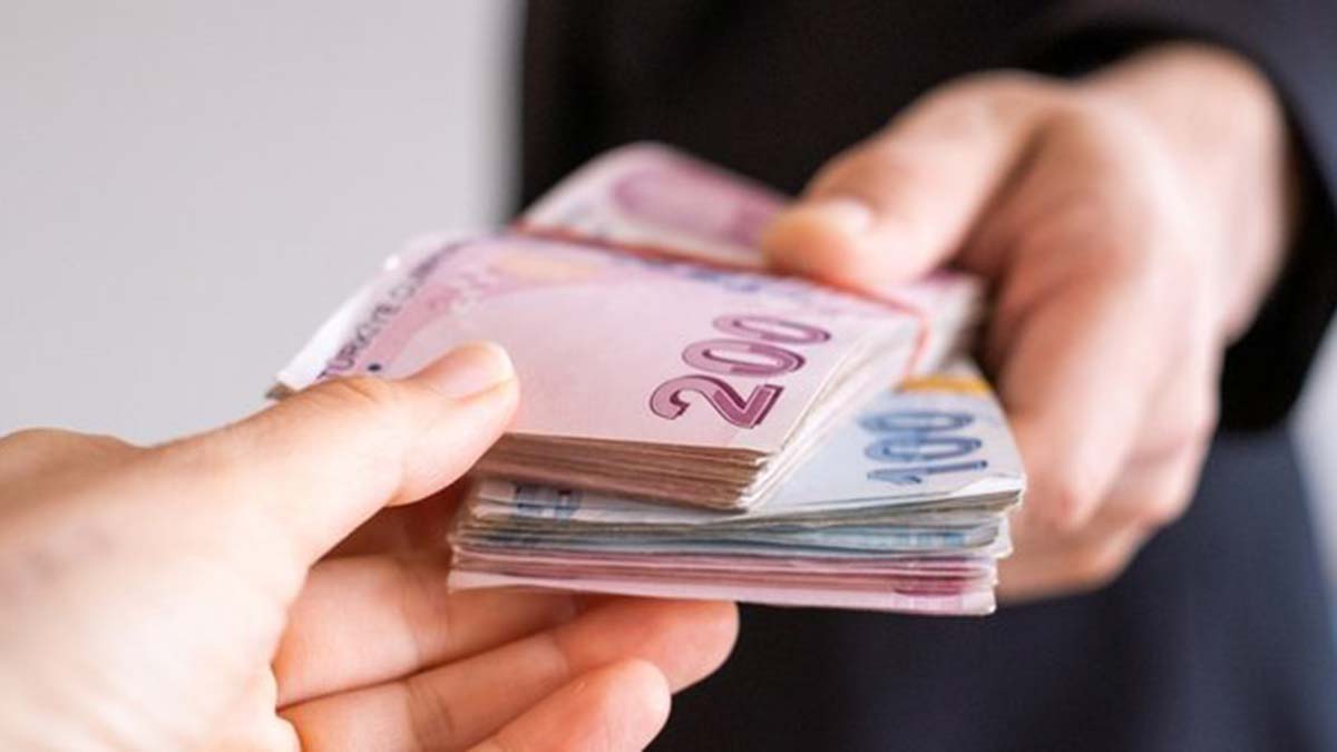 Evde bakım yardımları hesaplara yatmaya başladı