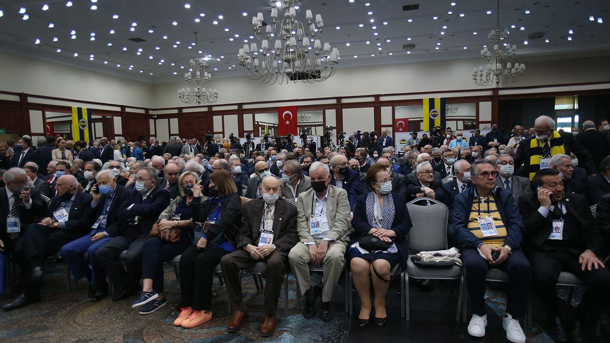 Fenerbahçe YDK olağanüstü seçimi başladı 
