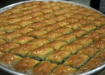 Gaziantep'te, günlük 60 ton baklava üretiliyor