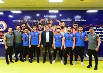 İBB Spor Başkanı, milli güreşçiler ile buluştu