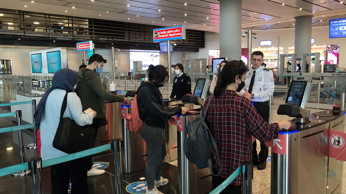 İstanbul Havalimanı'na 193 bin yolcu bekleniyor
