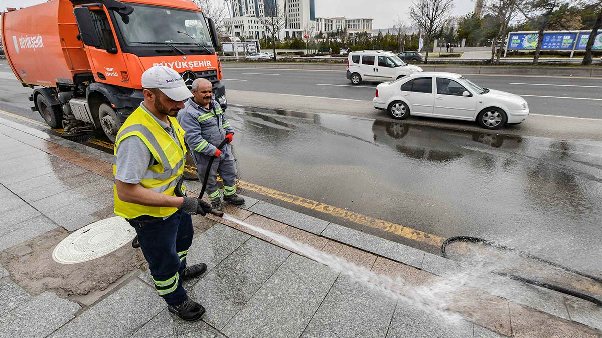 Başkent'te bahar temizliği