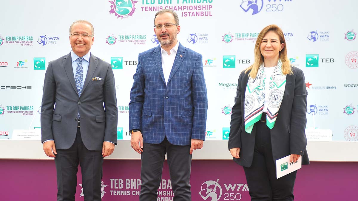 Kadınlar Tenis Turnuvası'nın tanıtımı yapıldı