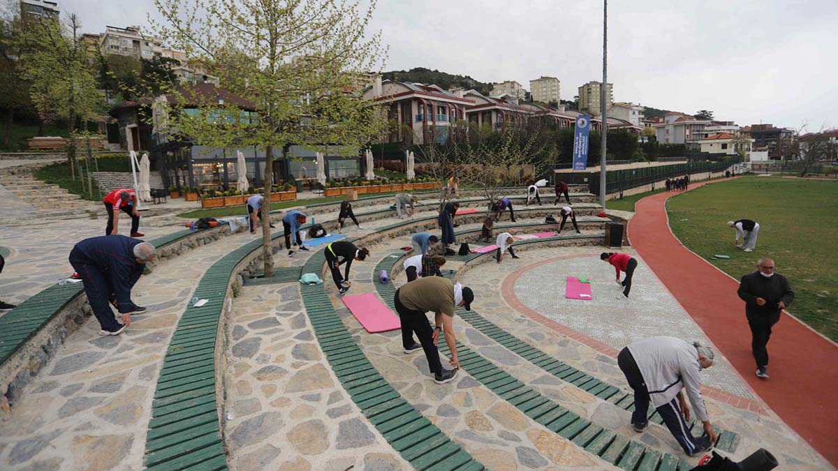 Kartal'da 'Sağlıklı Yaşam ve Bilinçli Spor Etkinliği'