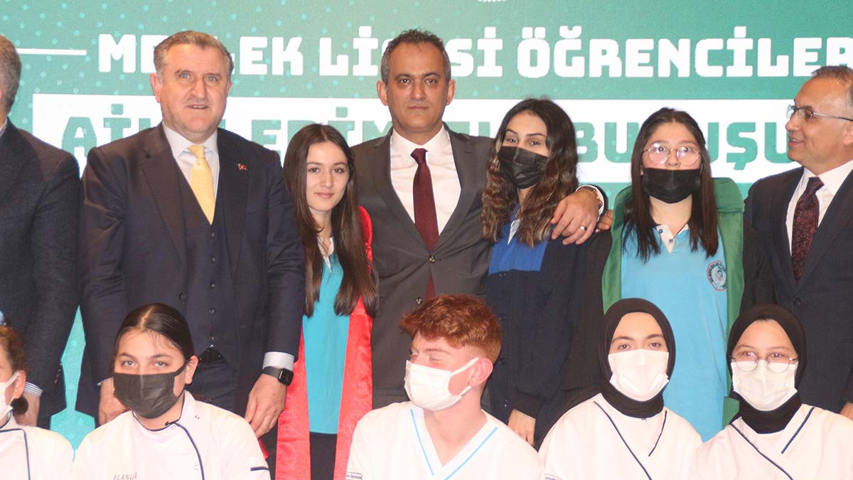 Kız çocukları okula gitmiyor söylemi tarih oldu