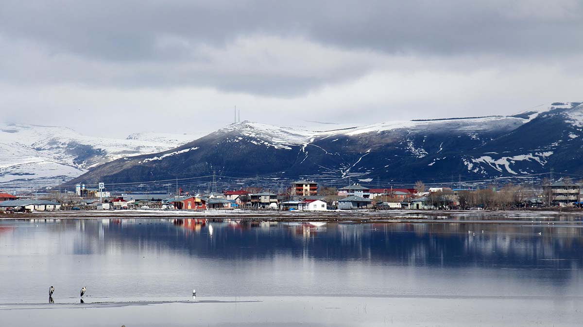 Kura Nehri taştı, Ardahan Ovası göle döndü
