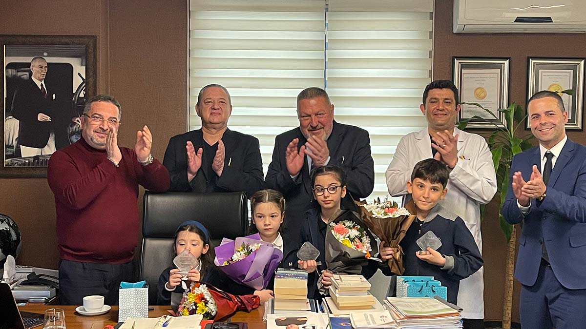 MBA öğrencileri Medicana yönetici koltuklarında