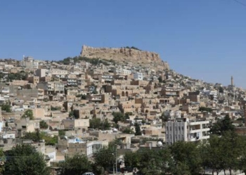 Mardin'de silüeti bozan 240 yapıdan 90'ı yıkıldı