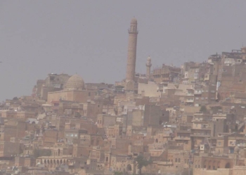 Mardin'de toz taşınımı; görüş mesafesi düştü