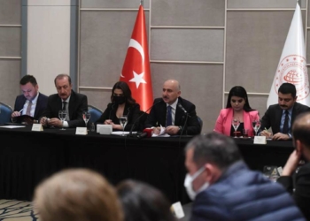 "O gemileri oradan almamız gerekiyor"