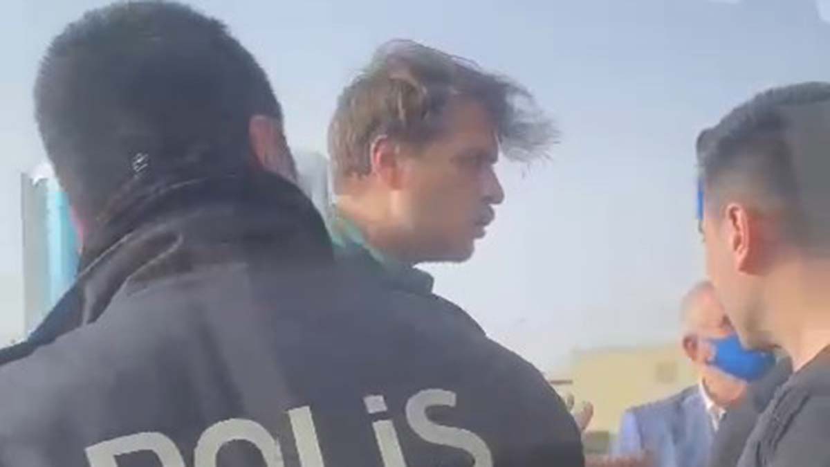 Oyuncu Burak Yörük İETT şoförüne saldırdı