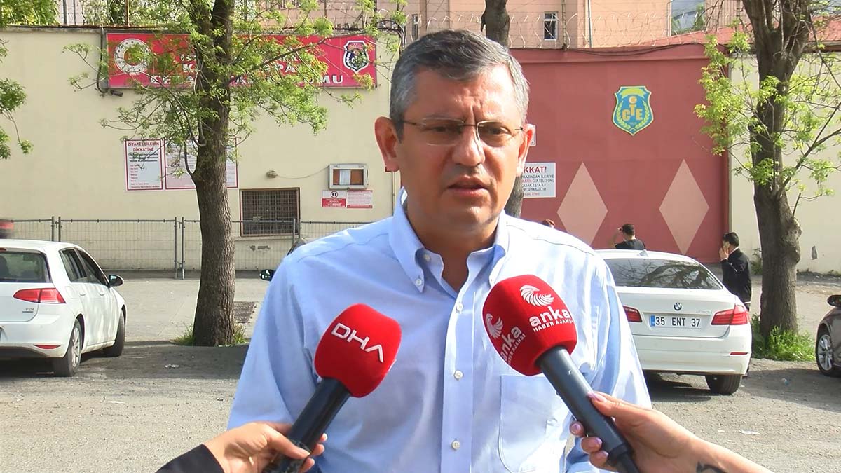 Özgür Özel Gezi Davası sanıklarını ziyaret etti