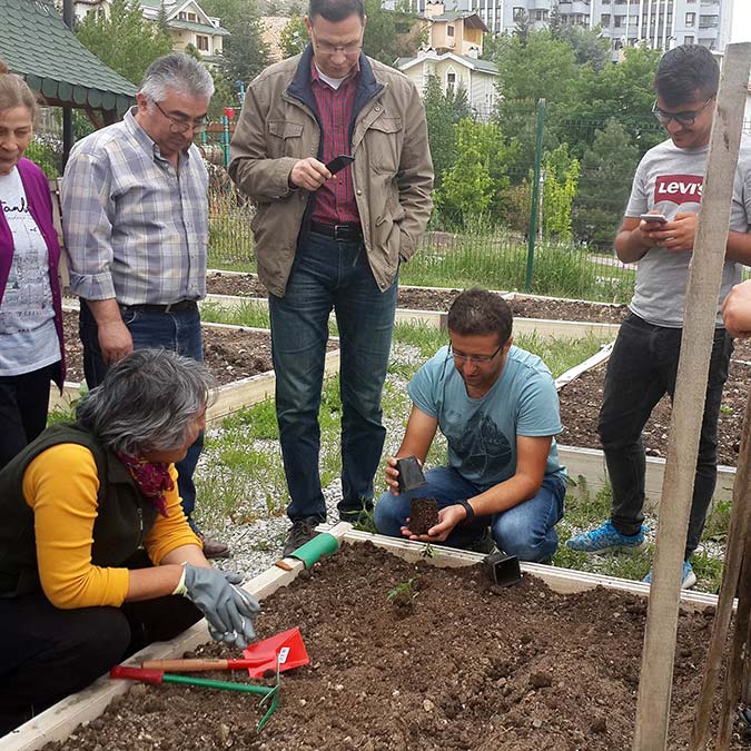 Kent Tarım Hobi Evlerinde eğitim başlıyor