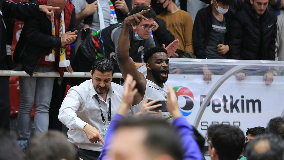 Petkimspor'a Armand mucize üçlükle hayat verdi