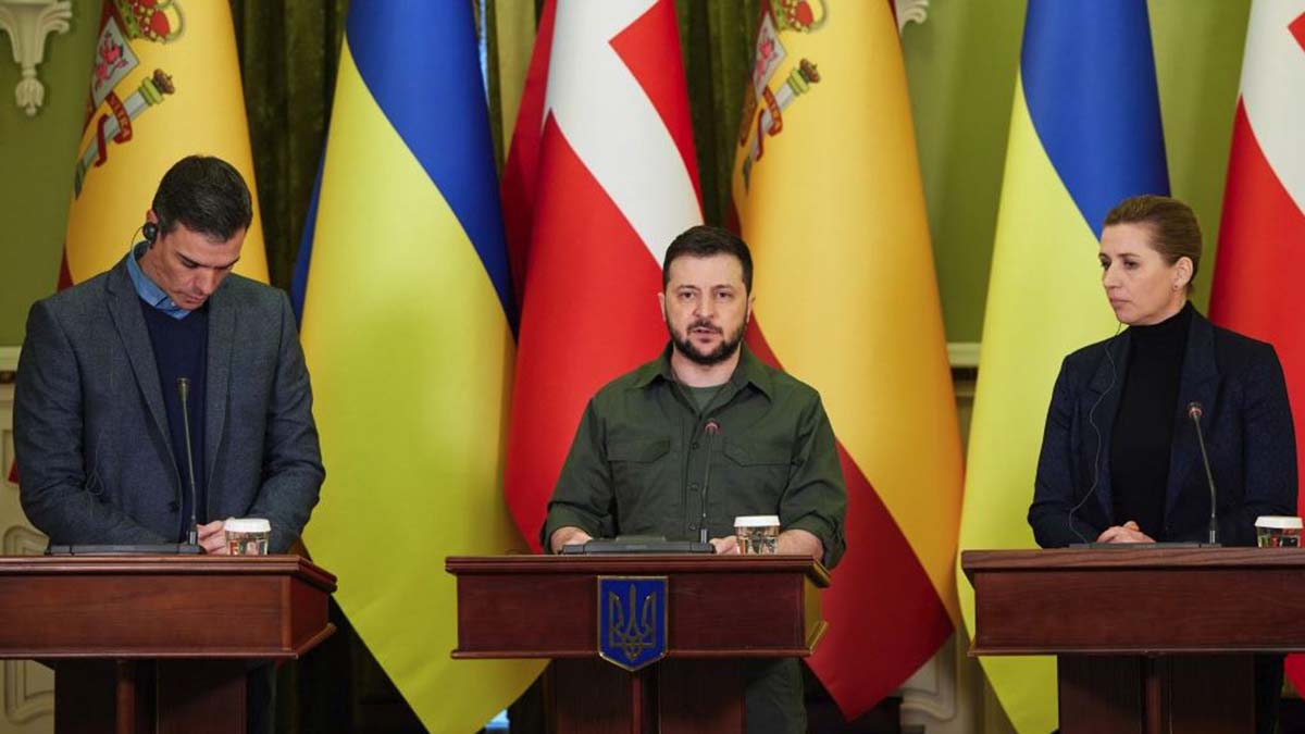 Rusya zaferinden bahsetmek için her şeyi yapıyor