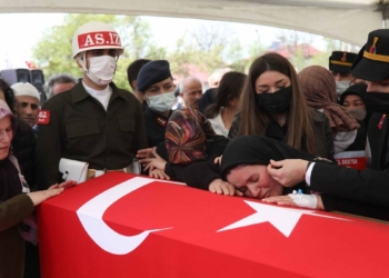 Şehit Uzman Çavuş Kubilay Çon, toprağa verildi