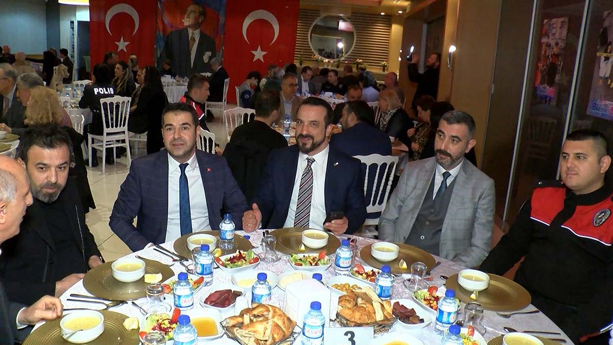 Şehit ailelerine iftar yemeği düzenlendi