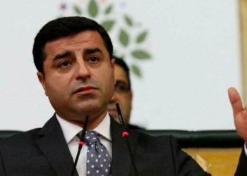 Selahattin Demirtaş'ın hapis cezası bozuldu
