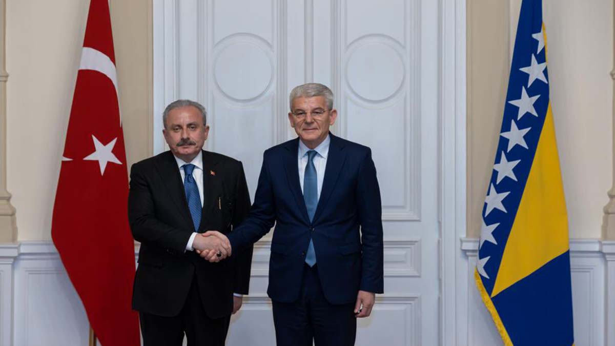 Şentop, Bosna Hersek’te Dzaferovic ile görüştü