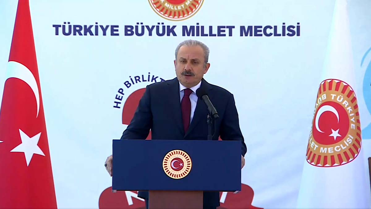 Şentop: Kayıt dışı siyasetle mücadele ediyoruz