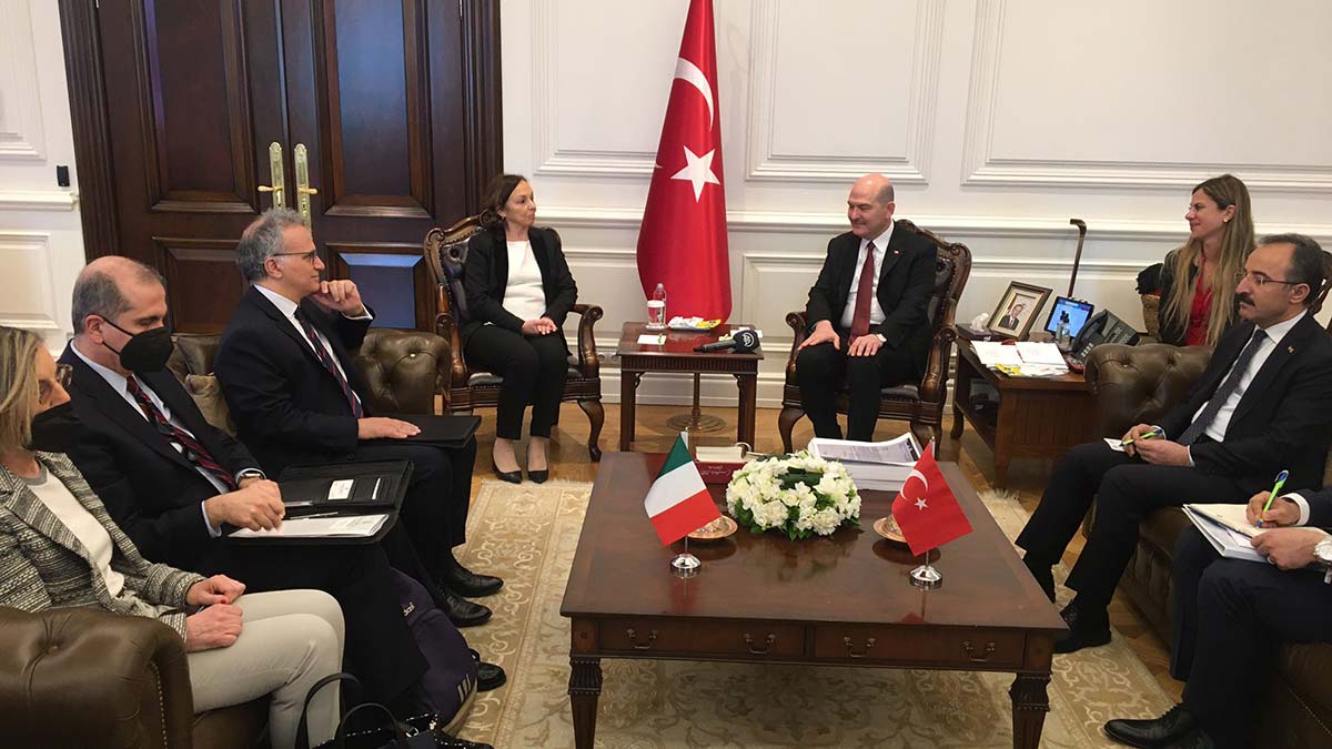 Soylu, İtalyan mevkidaşı Lamorgese ile görüştü