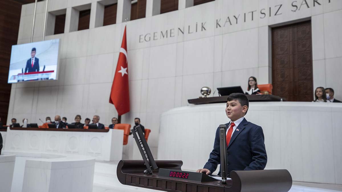 TBMM'de 23 Nisan özel oturumu