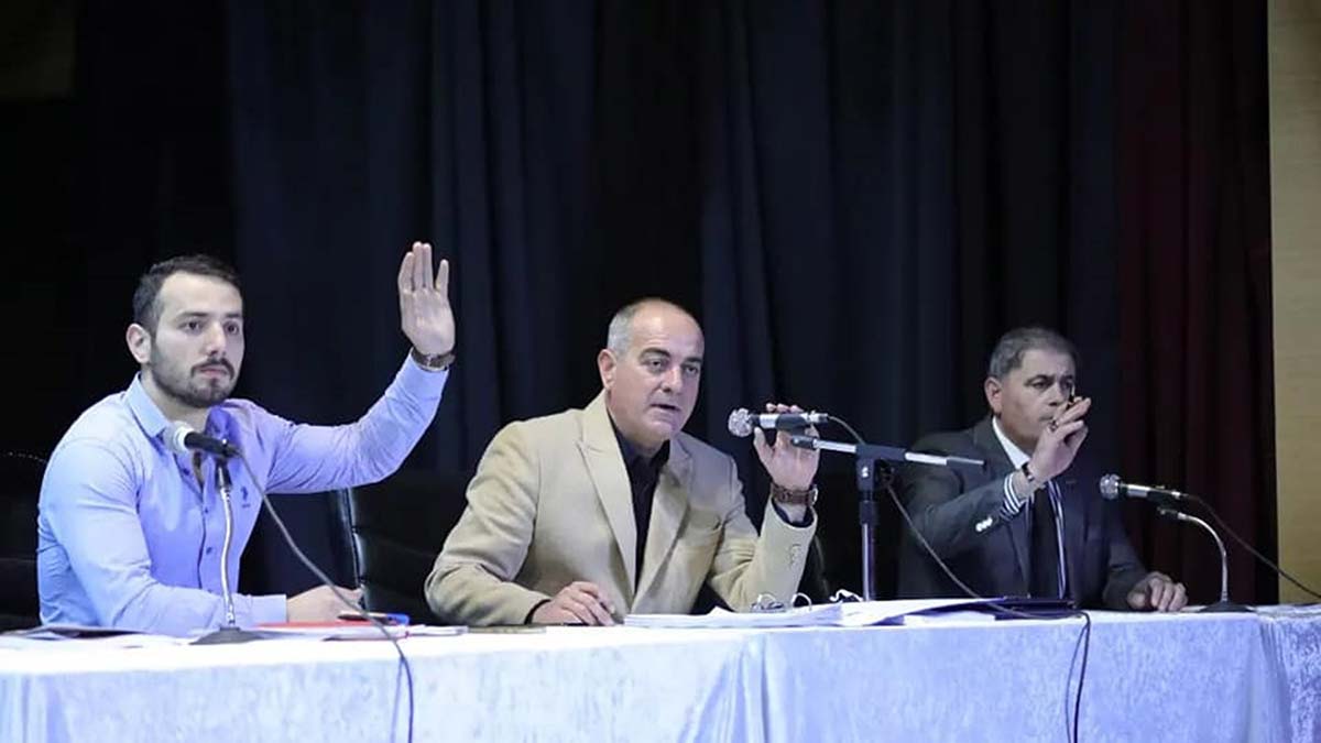 'TOGG tabelası' sorusuna başkandan iftar sitemi