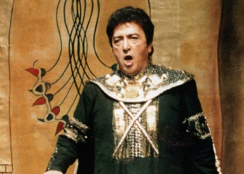 Tenor Erol Uras Süreyya Operası'nda anılacak