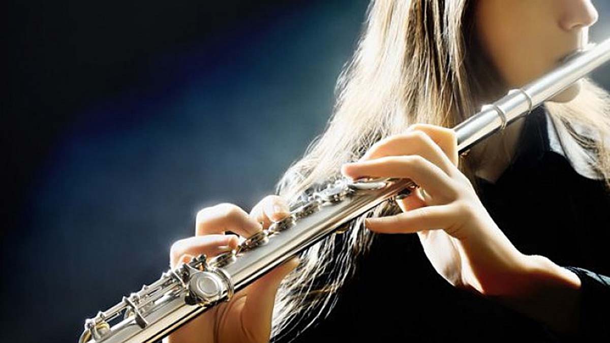 Üflemeli çalgı, göz tansiyonu sebebi