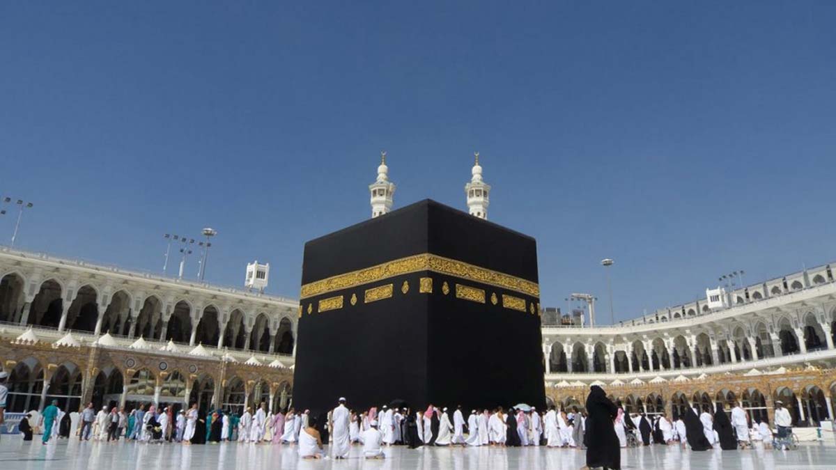 Umre turları bayramdan sonra başlayacak